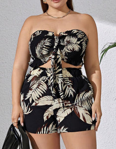 Plus Size Full Print Crossed Bandeau Top & Shorts Set