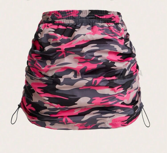 No Elastic Camo Woven Skirt