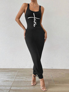 Letter Printed Sleeveless Jumpsuit With Slim Fit And Tied Ankles