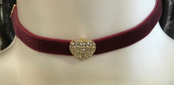 Avon Velvet/Heart choker Necklace