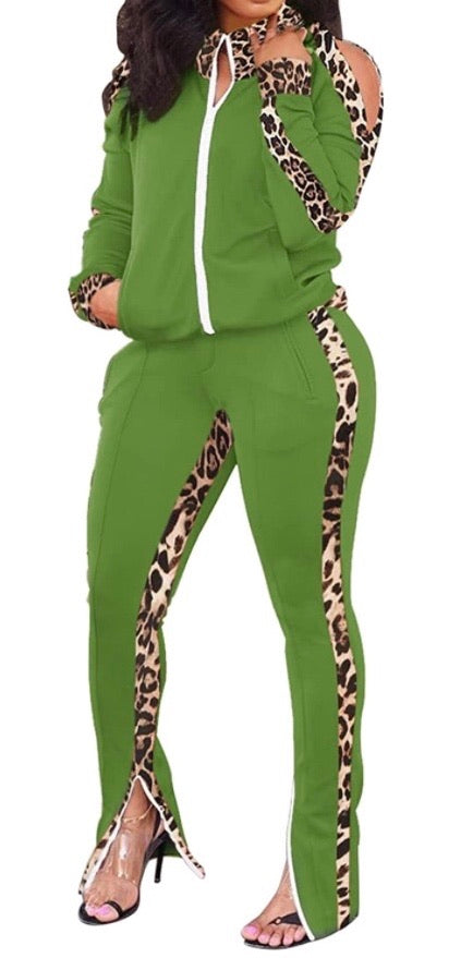 2-piece leopard print track suit