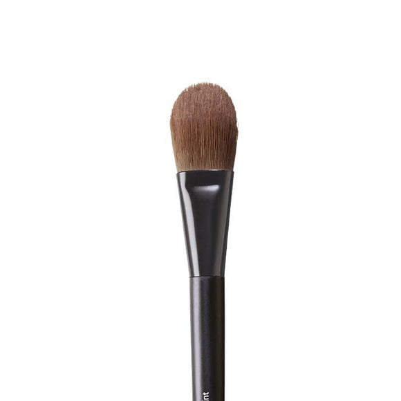 Avon Pro foundation makeup brush